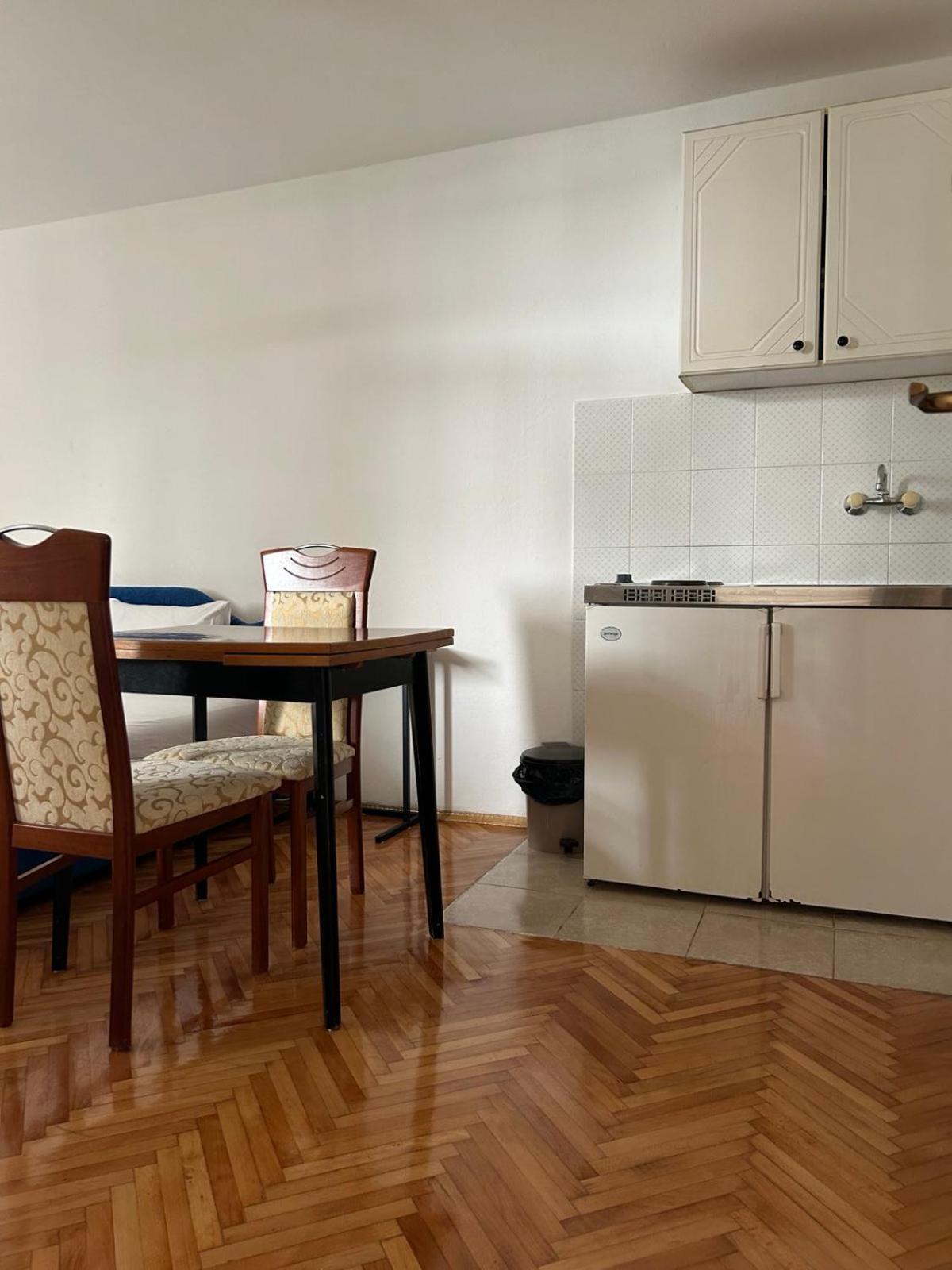 Apartments And Room Mv Petrovac Exterior foto